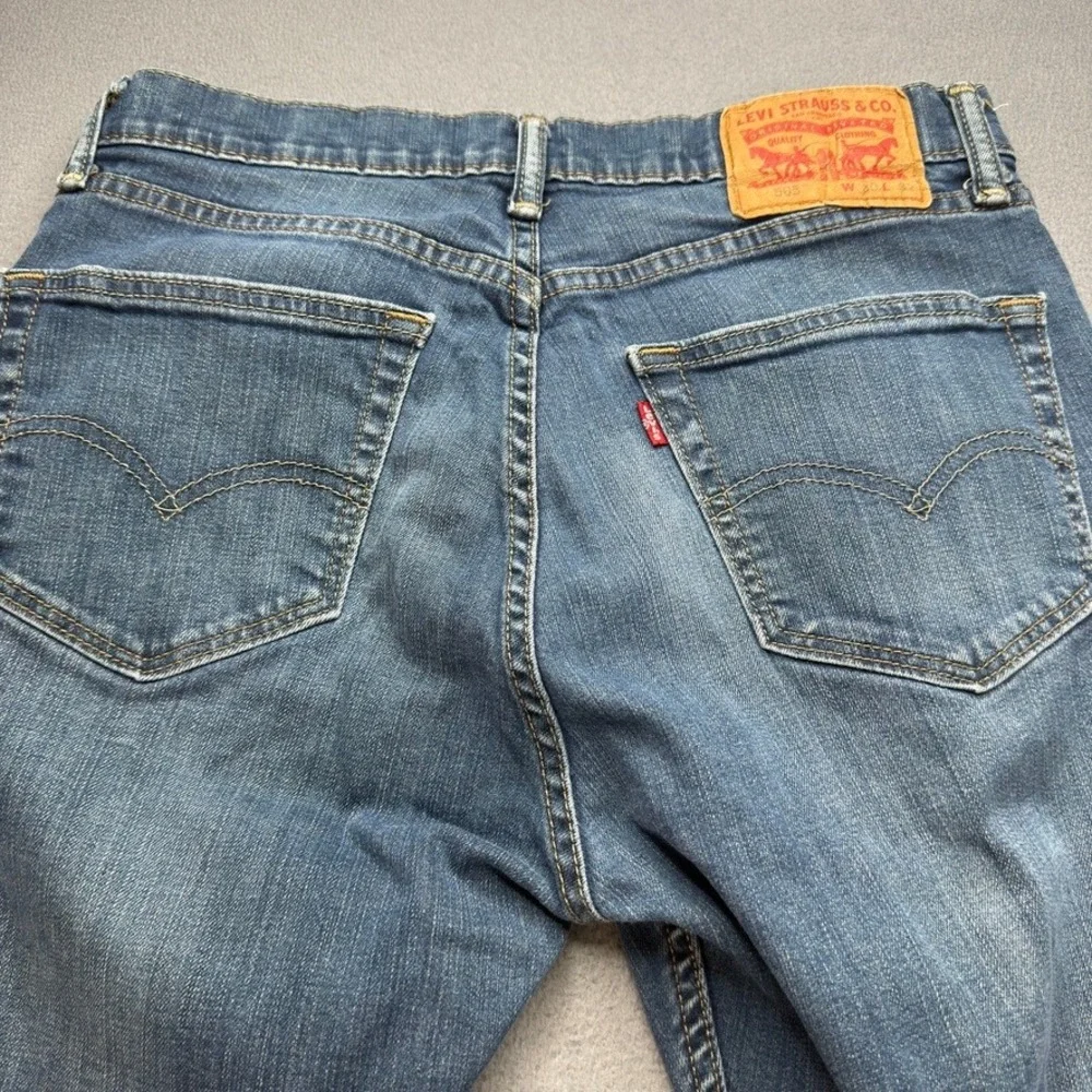 Levis levis 505